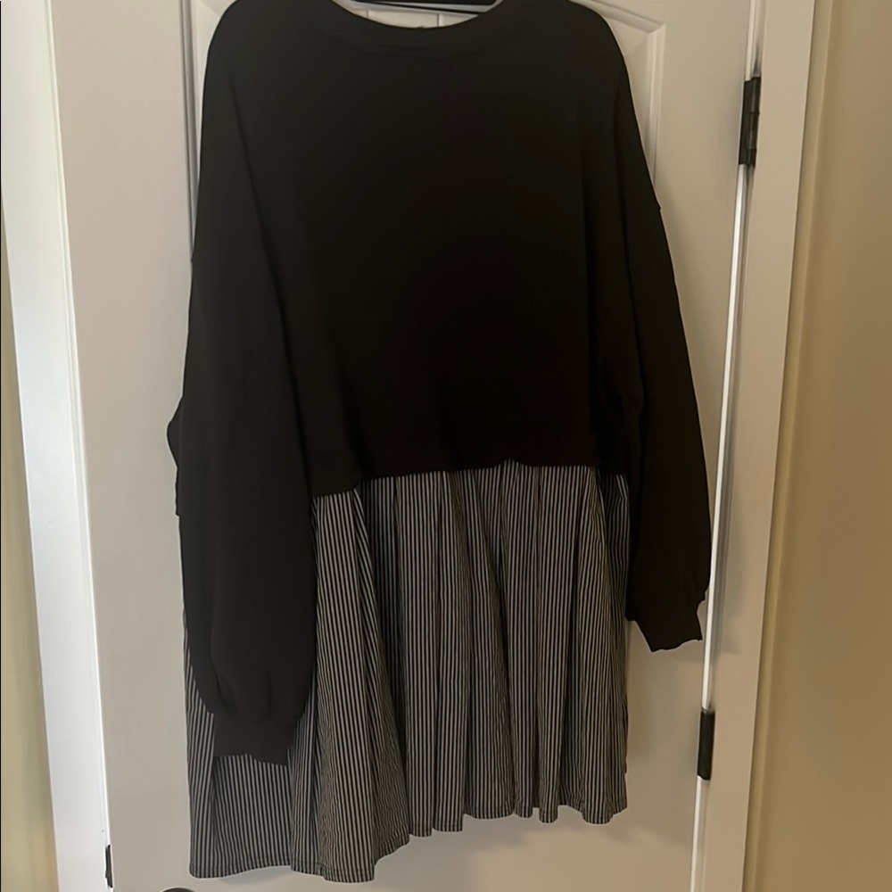 Free People Black and Gray Long Sleeve Dress - Picture 9 of 17